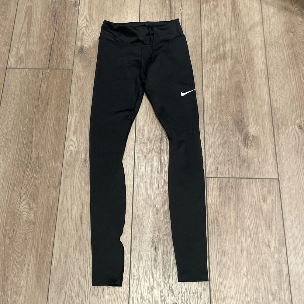 NIKE Women’s Athletic Leggings (XS)